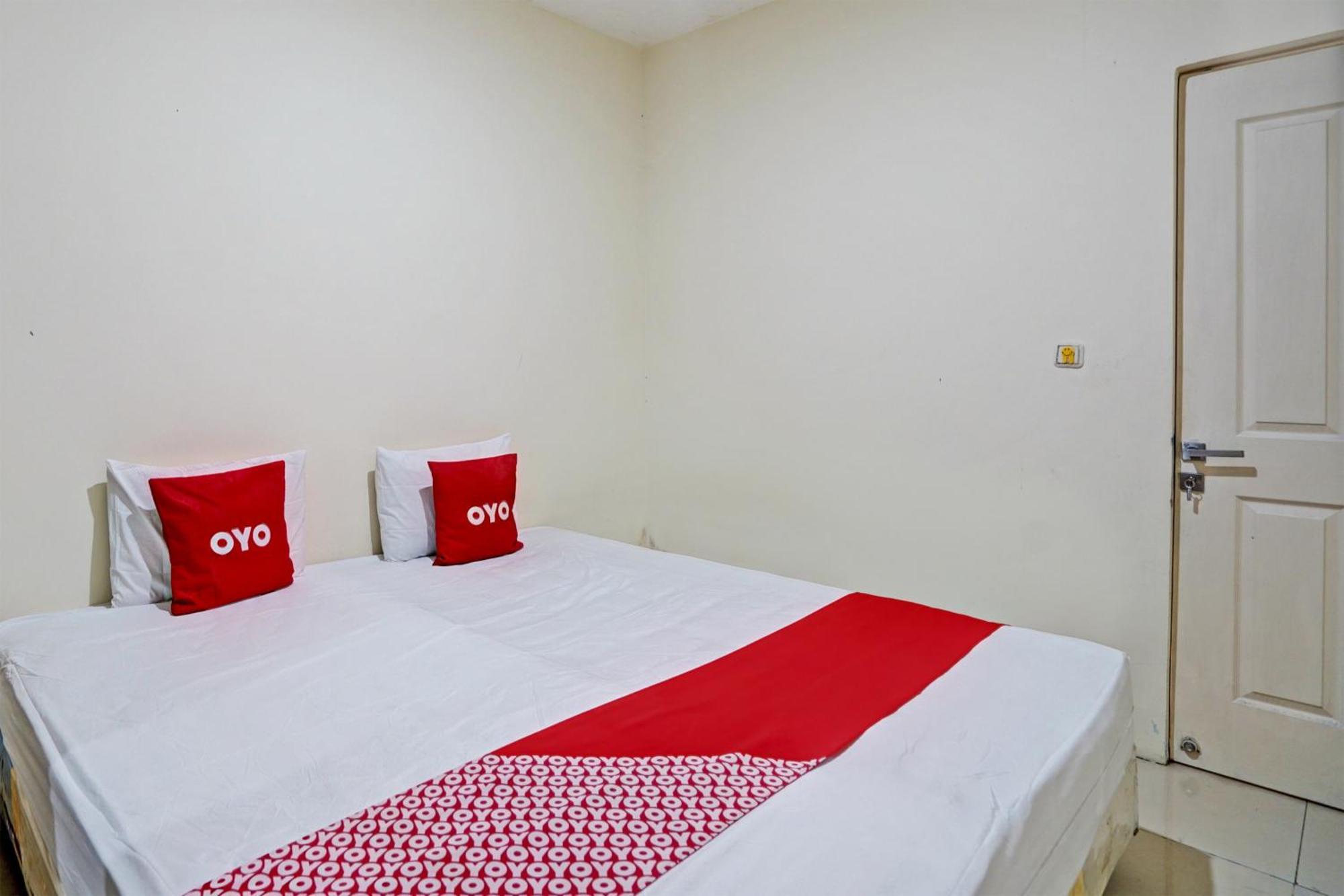 סוראבאיה Oyo 93112 Garden Homestay 3 Merlion מראה חיצוני תמונה