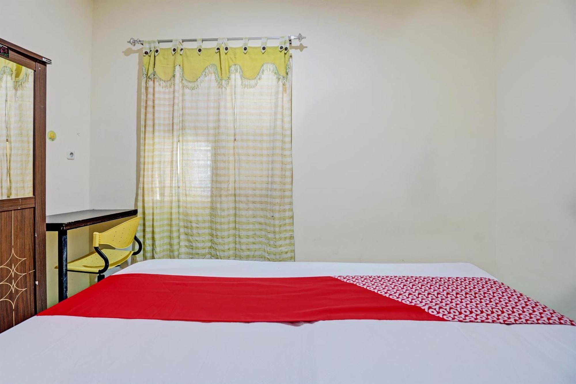 סוראבאיה Oyo 93112 Garden Homestay 3 Merlion מראה חיצוני תמונה