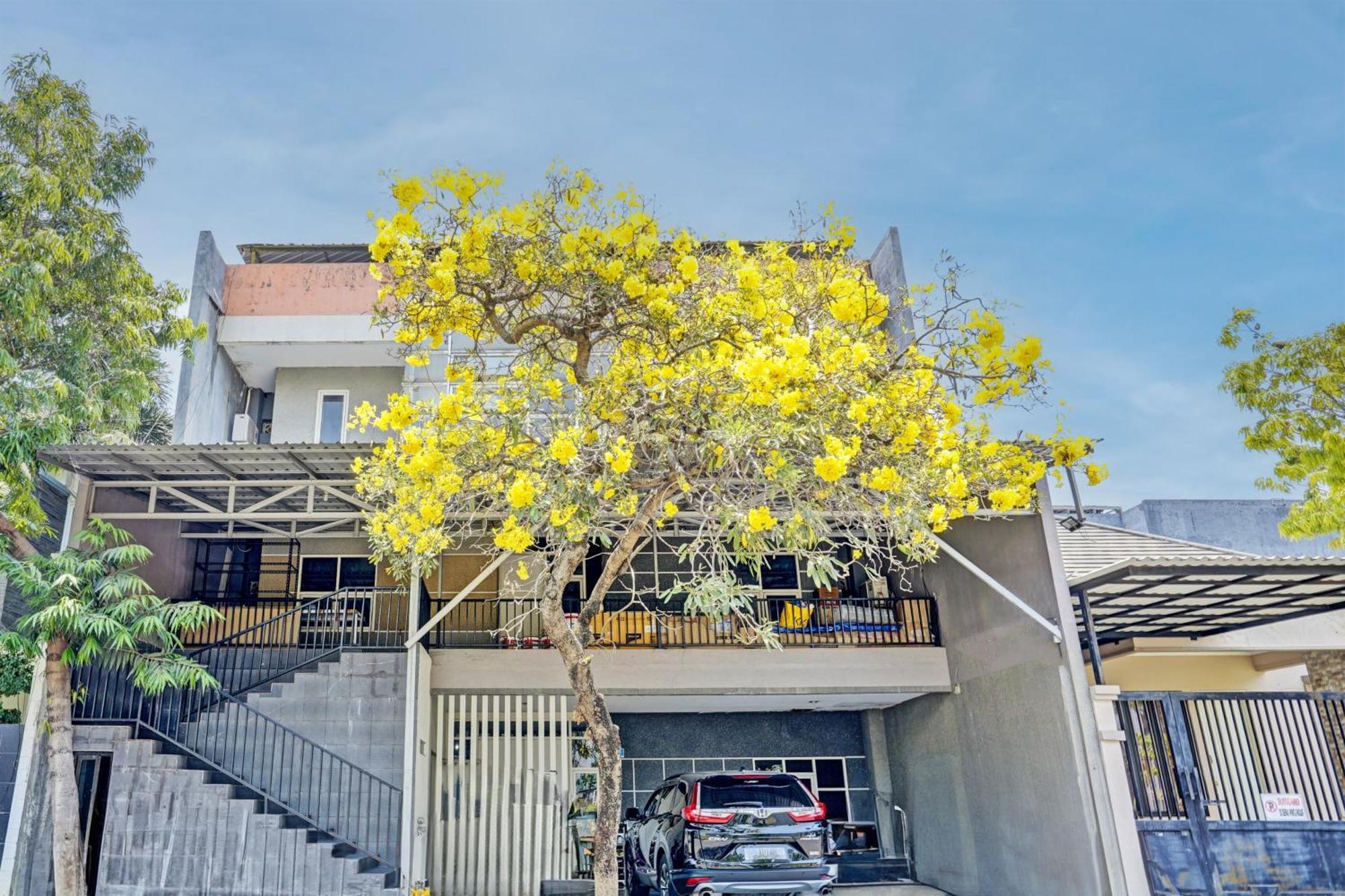 סוראבאיה Oyo 93112 Garden Homestay 3 Merlion מראה חיצוני תמונה