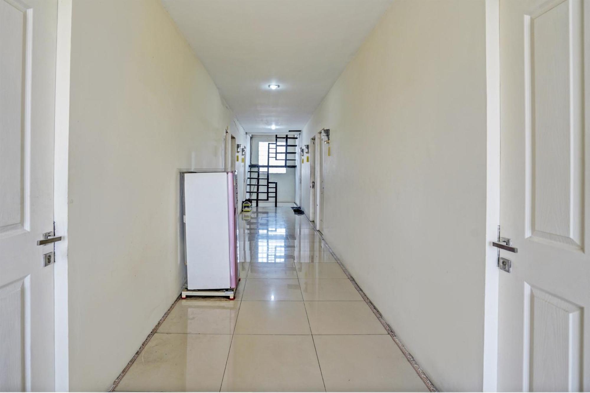 סוראבאיה Oyo 93112 Garden Homestay 3 Merlion מראה חיצוני תמונה